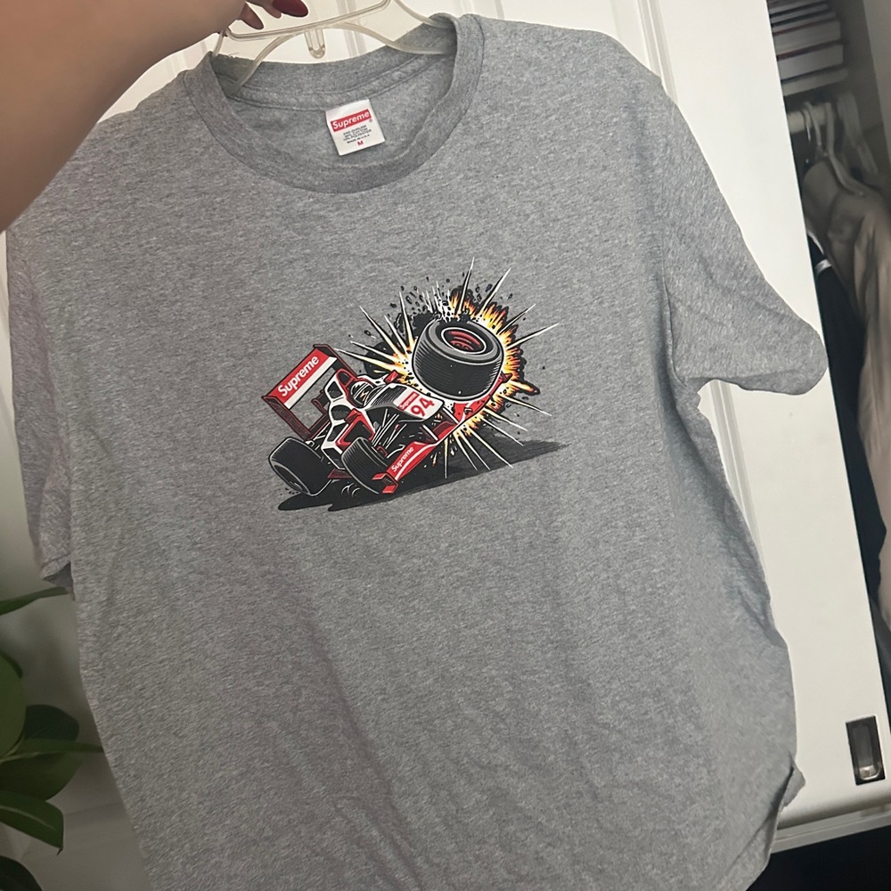 Supreme gray t shirt